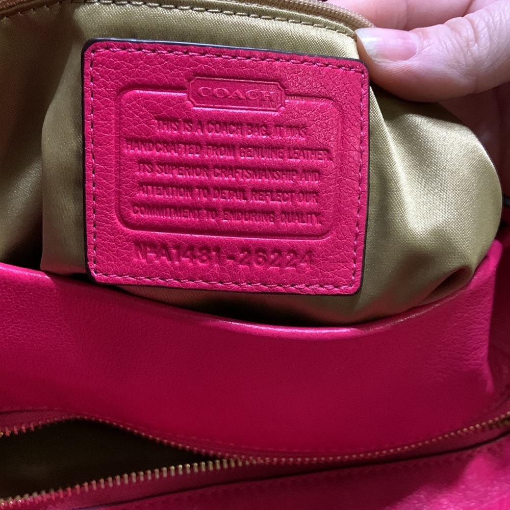 Authentic Coach - Picture 5 of 8